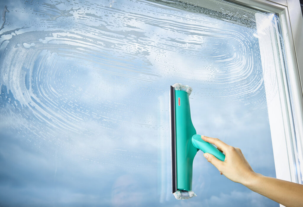 crystal clear window cleaning