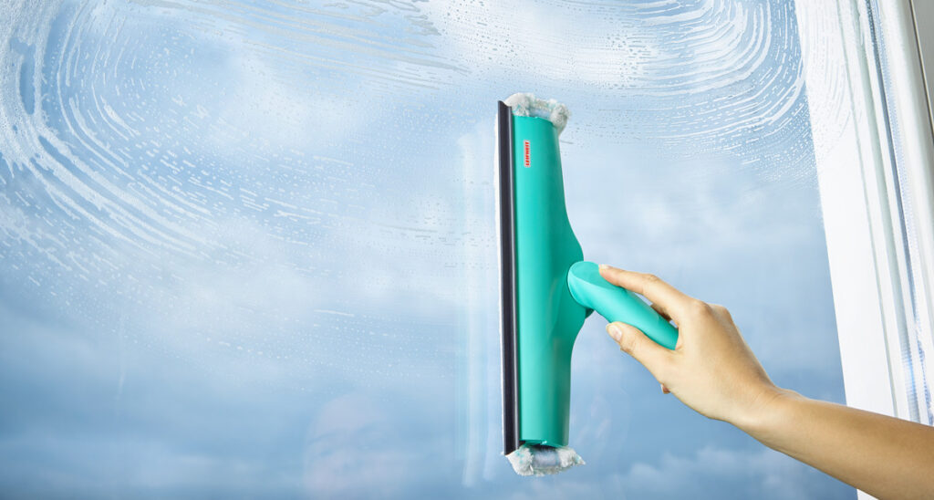 crystal clear window cleaning